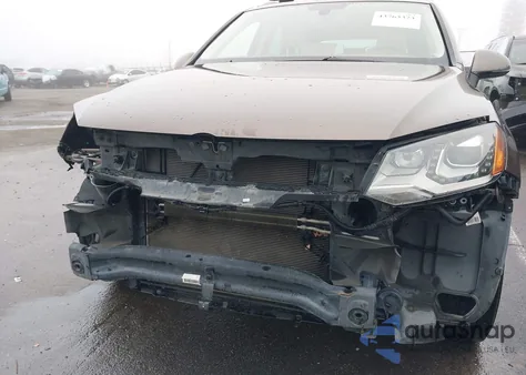 2014 Volkswagen Touareg 3.6L Sport z USA, uszkodzony, nr VIN WVGEF9BP7ED001676